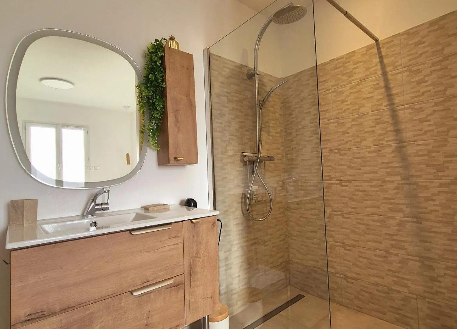 Maison Virginie Arles 0*,