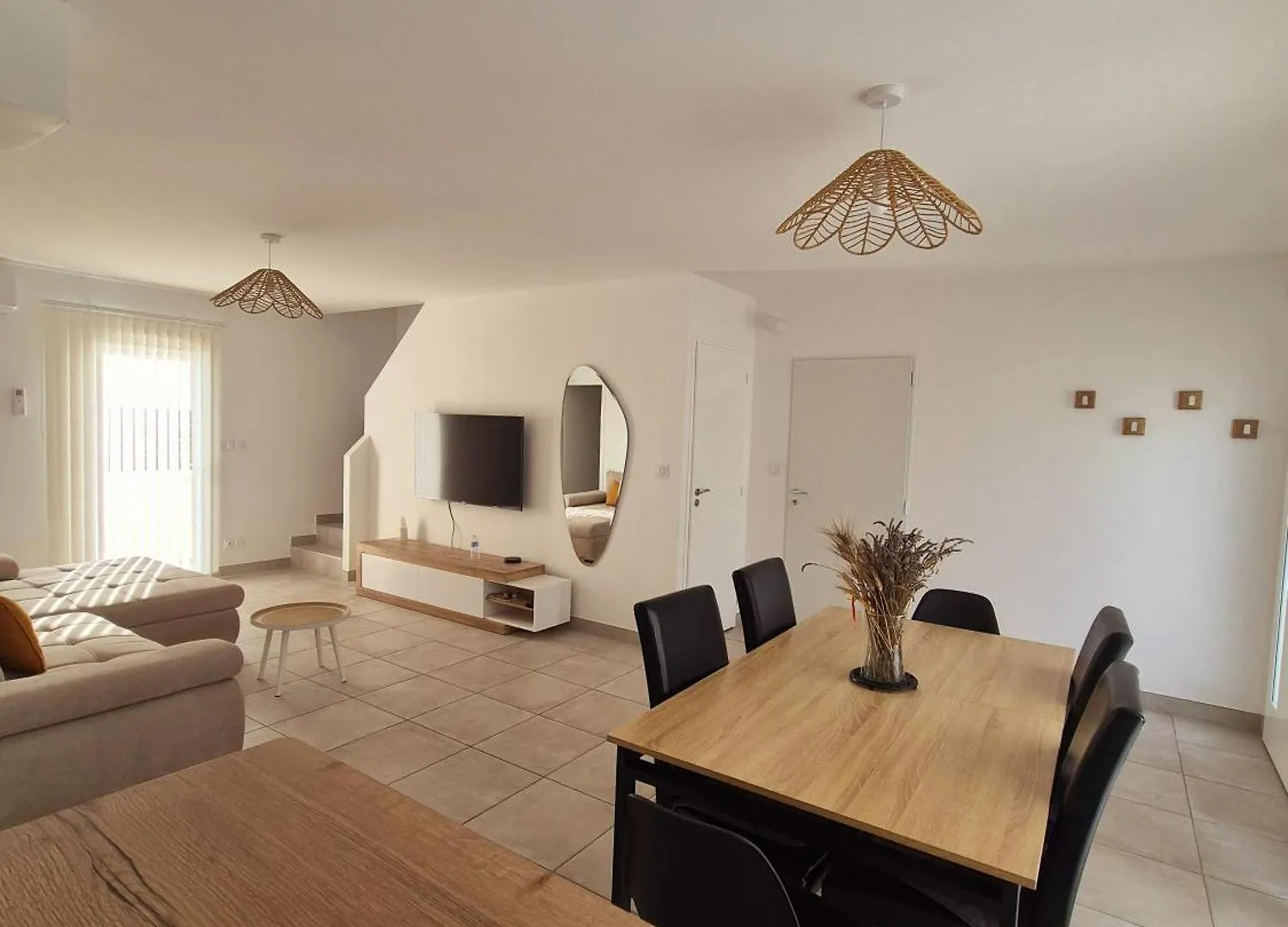 ארל Maison Virginie